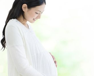 妊娠中の女性